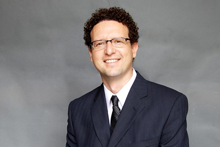 headshot of Benjamin Hatton