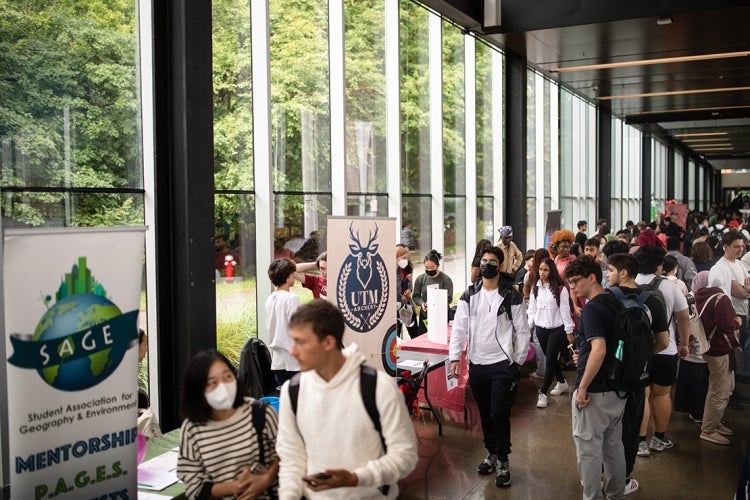 Students at UTM peruse the booths of various clubs during clubs day